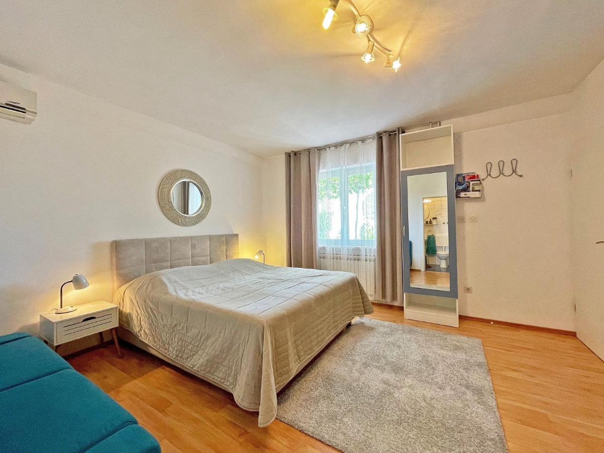 Studio Apartments Andrijana Mlini Exterior photo